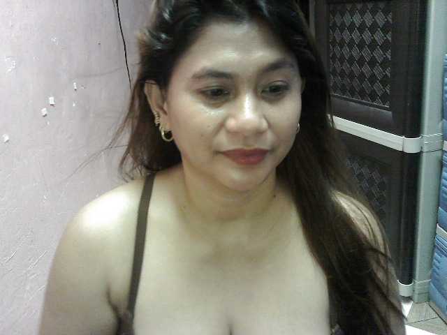 peenastyfame live cam on BongaCams