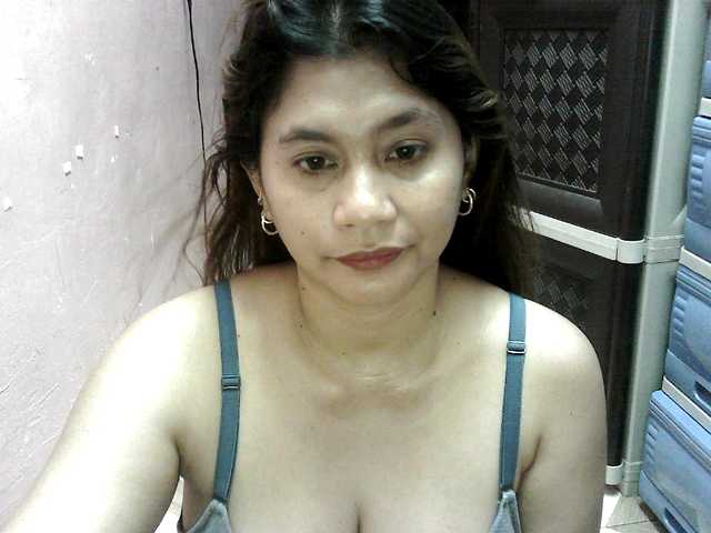 peenastyfame live cam on BongaCams
