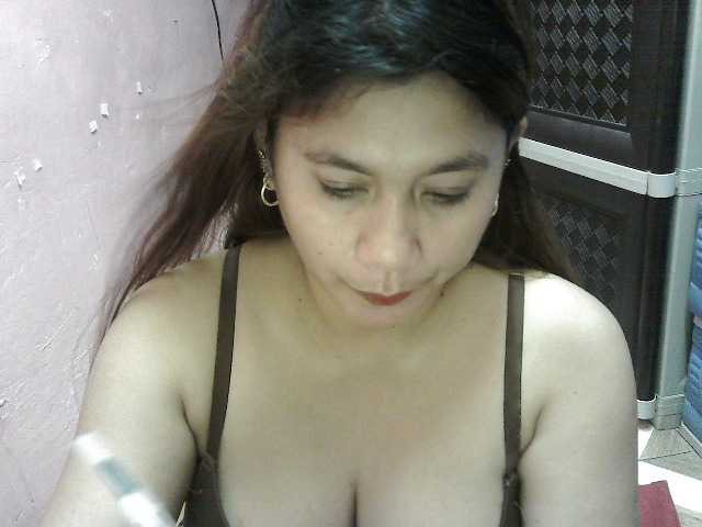 peenastyfame live cam on BongaCams
