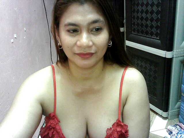 peenastyfame live cam on BongaCams