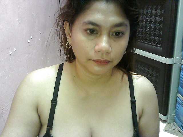 peenastyfame live cam on BongaCams