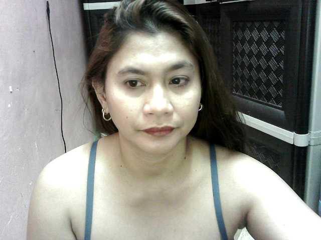 peenastyfame live cam on BongaCams