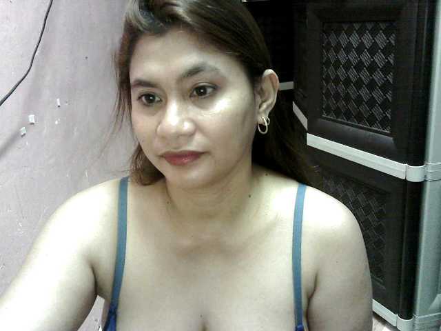 peenastyfame live cam on BongaCams