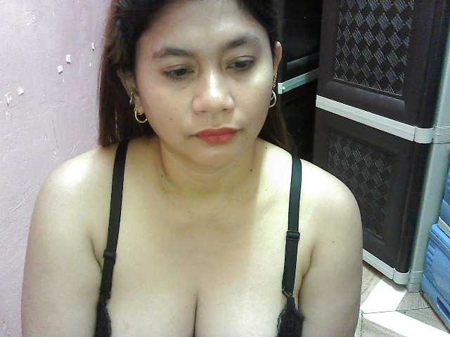 peenastyfame live cam on BongaCams