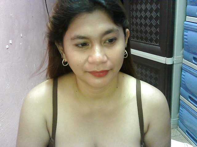 peenastyfame live cam on BongaCams