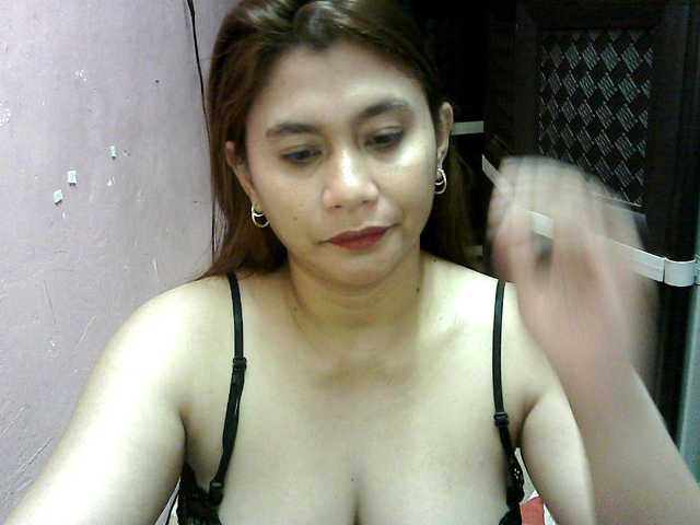 peenastyfame live cam on BongaCams