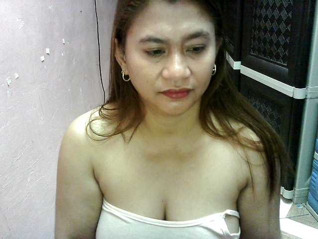 peenastyfame live cam on BongaCams