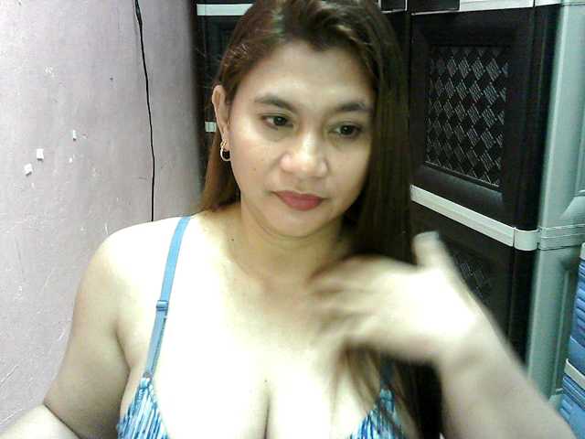 peenastyfame live cam on BongaCams
