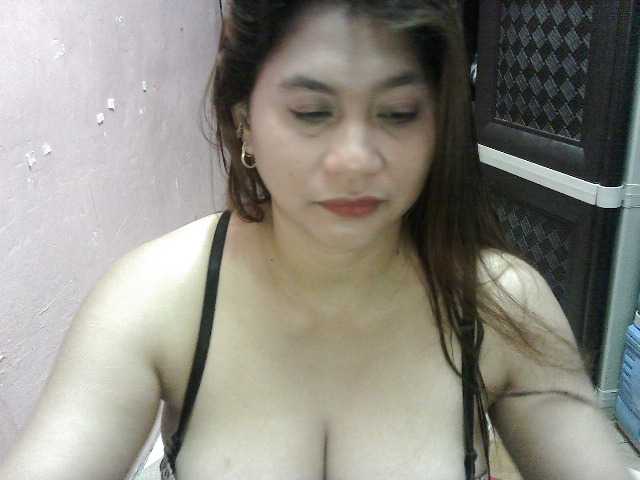 peenastyfame live cam on BongaCams