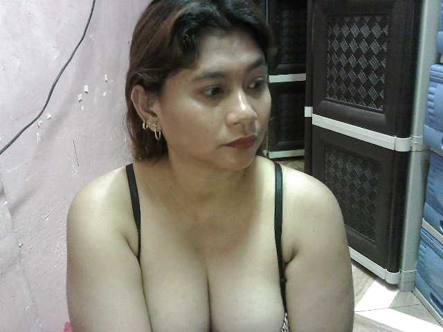 peenastyfame Live Cam and Statistics on UnifiedCams