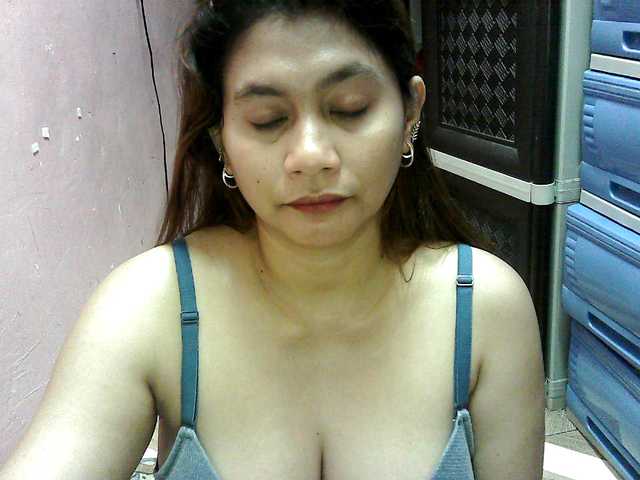peenastyfame live cam on BongaCams