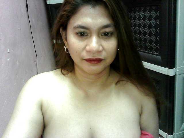 peenastyfame live cam on BongaCams