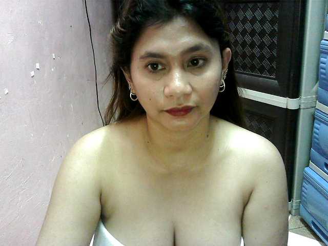 peenastyfame live cam on BongaCams