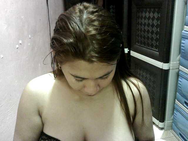 peenastyfame live cam on BongaCams