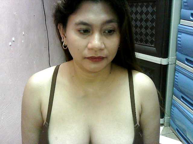 peenastyfame live cam on BongaCams