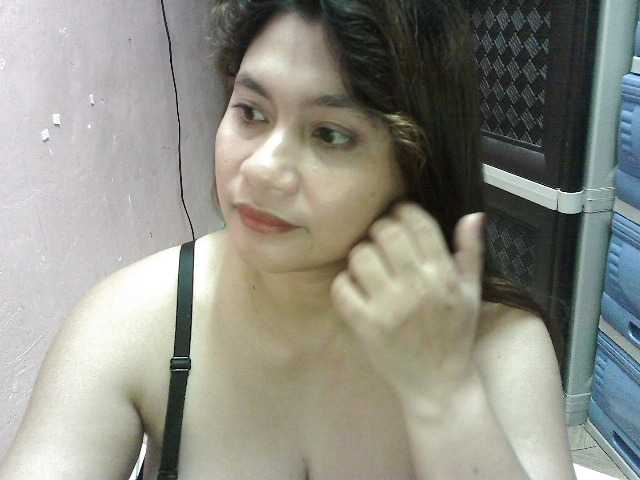 peenastyfame live cam on BongaCams
