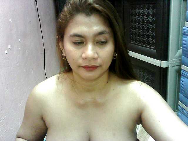 peenastyfame live cam on BongaCams