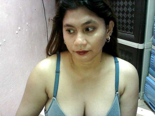 peenastyfame live cam on BongaCams