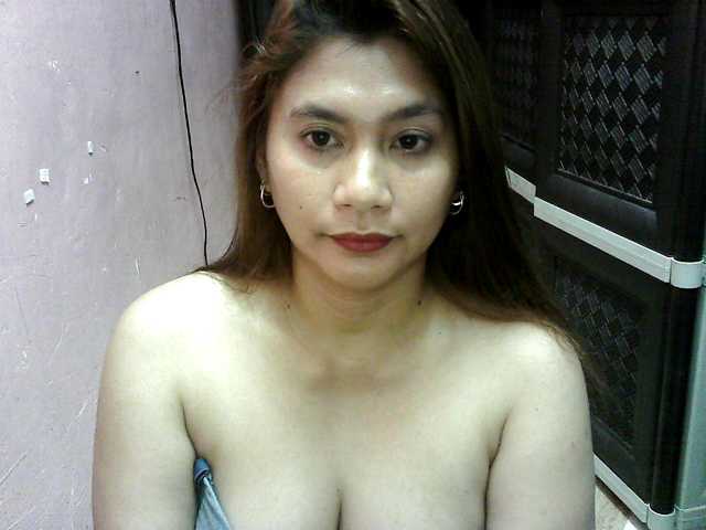 peenastyfame live cam on BongaCams