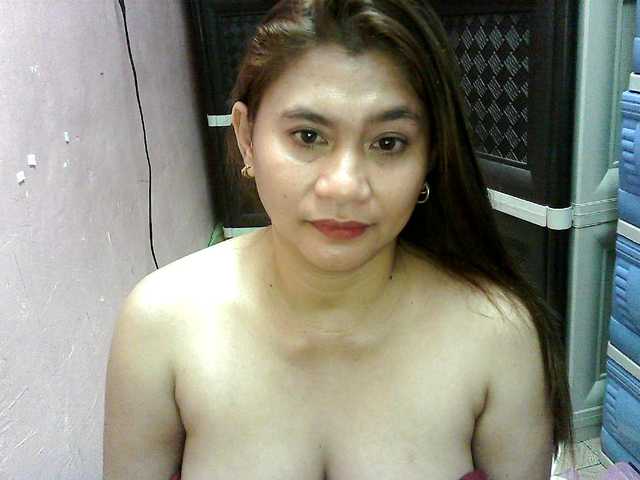 peenastyfame live cam on BongaCams