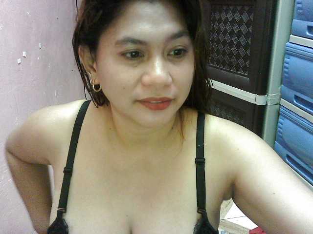 peenastyfame live cam on BongaCams