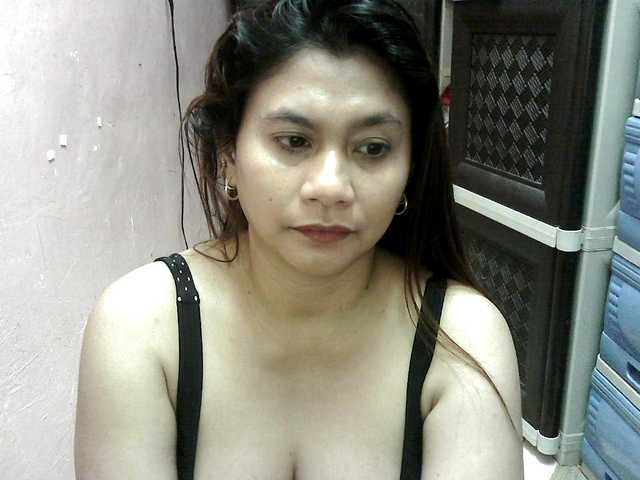 peenastyfame live cam on BongaCams