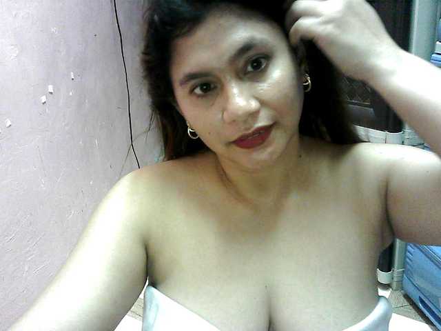 peenastyfame live cam on BongaCams