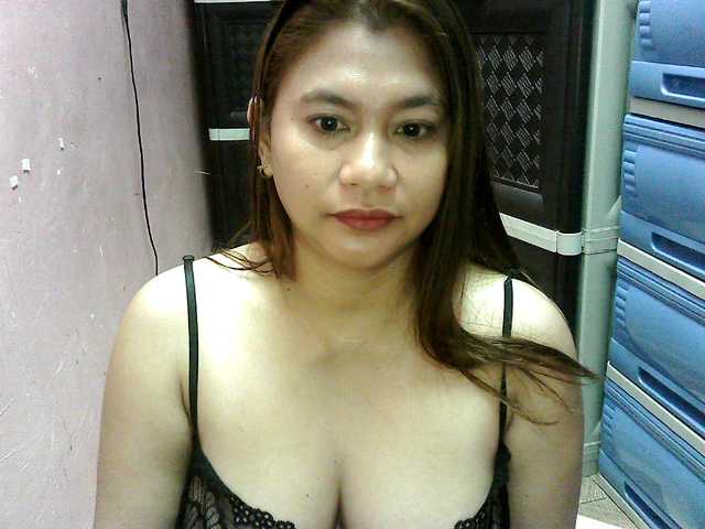 peenastyfame live cam on BongaCams