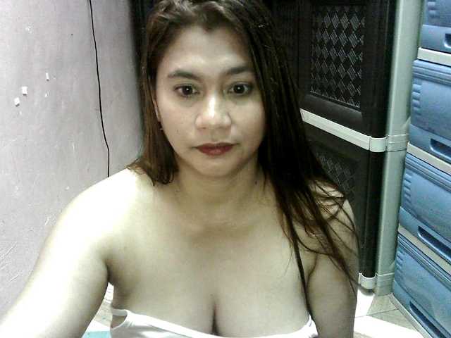 peenastyfame live cam on BongaCams