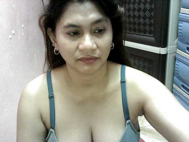 peenastyfame live cam on BongaCams