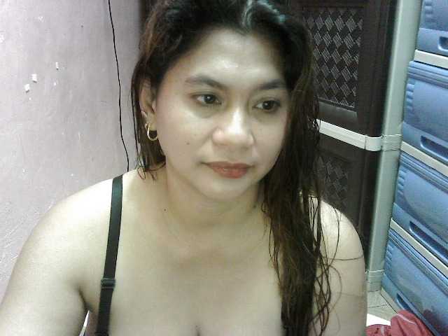 peenastyfame live cam on BongaCams