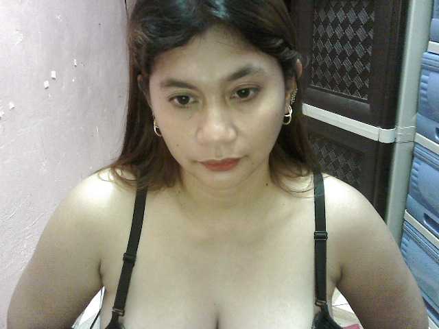 peenastyfame live cam on BongaCams