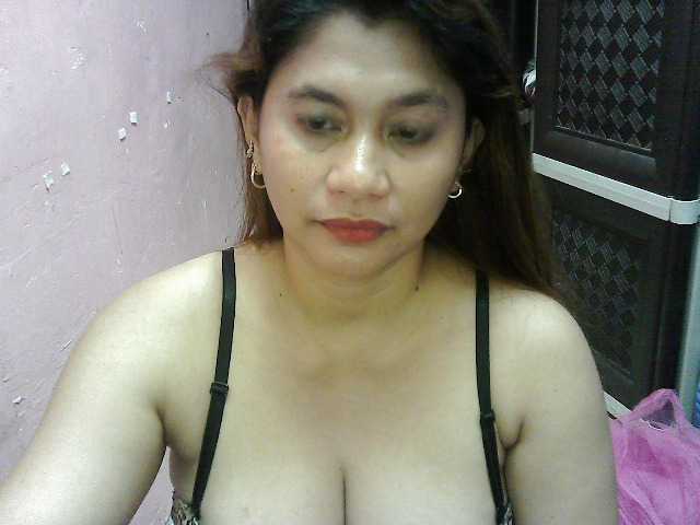 peenastyfame live cam on BongaCams