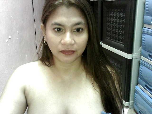 peenastyfame live cam on BongaCams