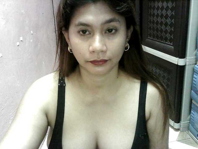 peenastyfame live cam on BongaCams