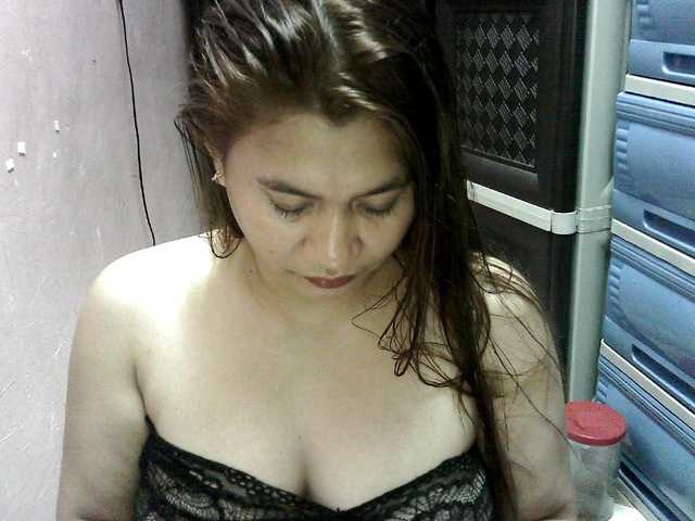 peenastyfame live cam on BongaCams
