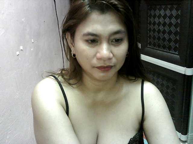 peenastyfame live cam on BongaCams