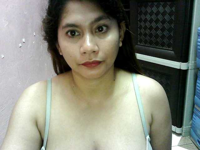 peenastyfame live cam on BongaCams