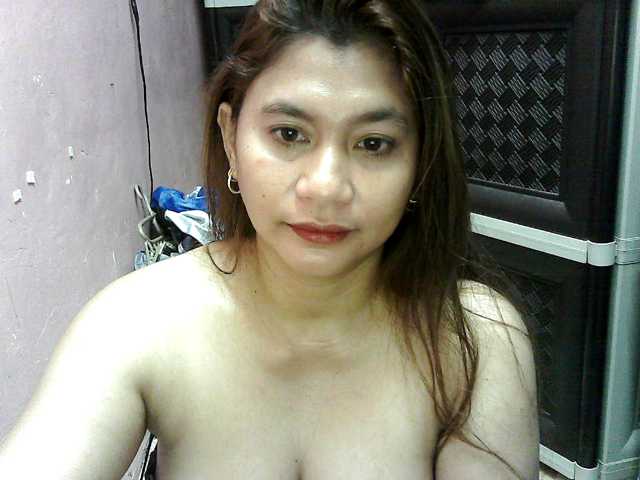 peenastyfame live cam on BongaCams