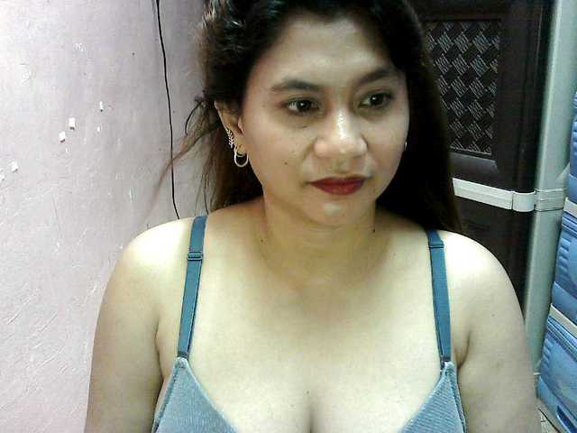 peenastyfame live cam on BongaCams