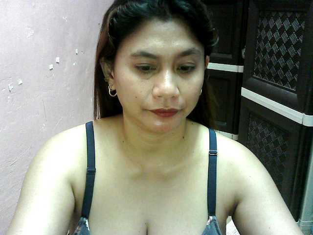peenastyfame live cam on BongaCams