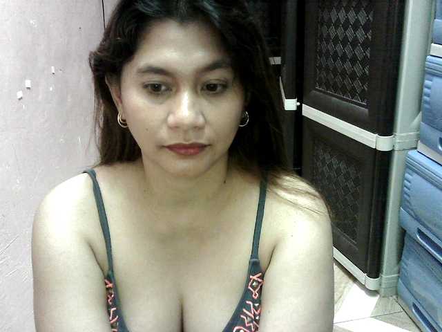 peenastyfame live cam on BongaCams