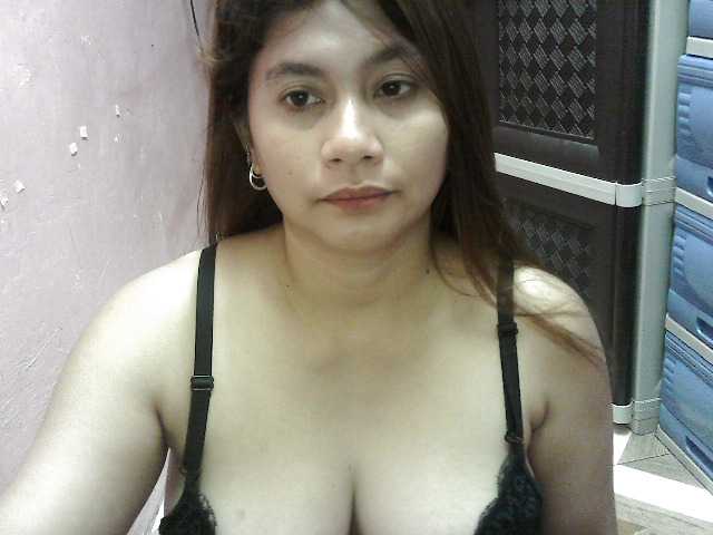 peenastyfame live cam on BongaCams
