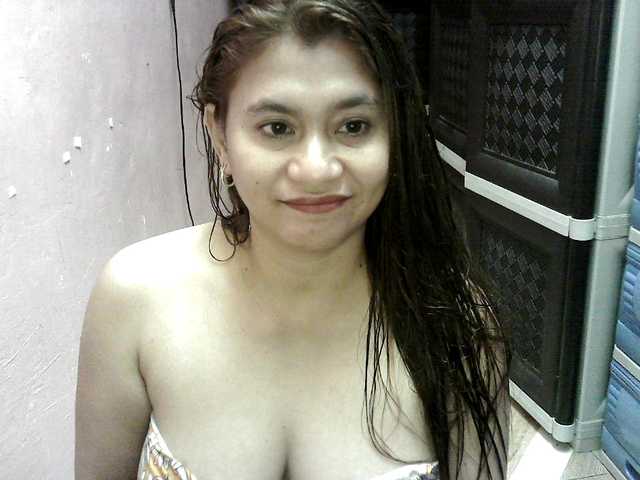 peenastyfame live cam on BongaCams
