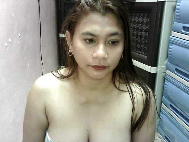 peenastyfame live cam on BongaCams