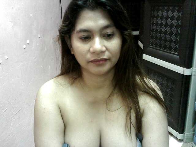 peenastyfame live cam on BongaCams