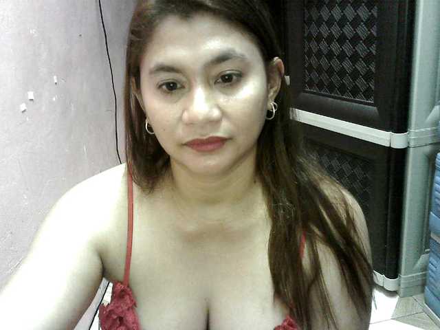 peenastyfame live cam on BongaCams