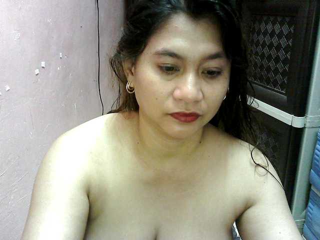 peenastyfame live cam on BongaCams