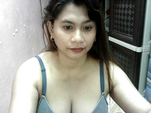 peenastyfame live cam on BongaCams