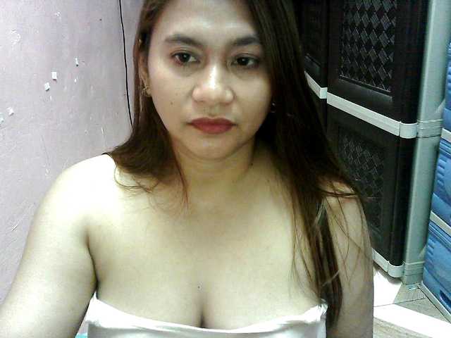 peenastyfame live cam on BongaCams
